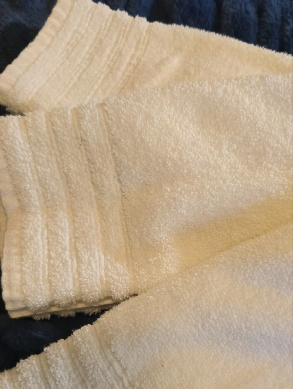 Fluffy! Hotel Collection White Microcotton Hand Towels - Set of 3